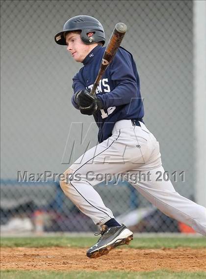 Thumbnail 3 in Mendon vs. Gates Chili photogallery.