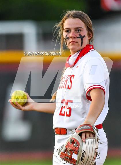 Thumbnail 2 in Heights @ Katy (UIL-6A Area Playoff) photogallery.