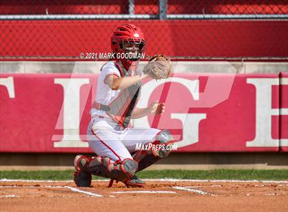 Thumbnail 1 in Heights @ Katy (UIL-6A Area Playoff) photogallery.