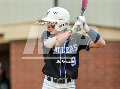 Thumbnail 3 in Deer Creek vs. Edmond Santa Fe photogallery.