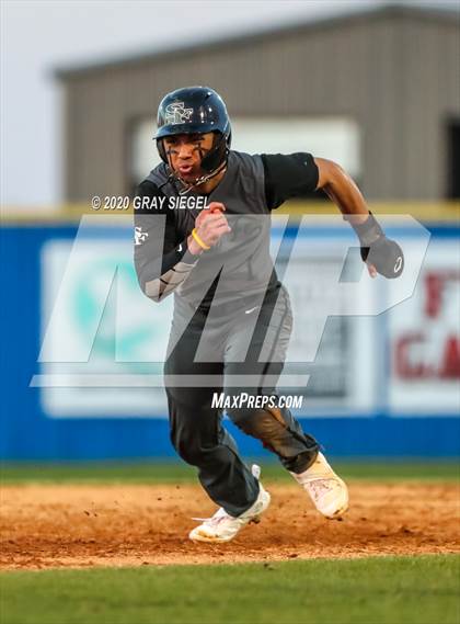 Thumbnail 1 in Deer Creek vs. Edmond Santa Fe photogallery.