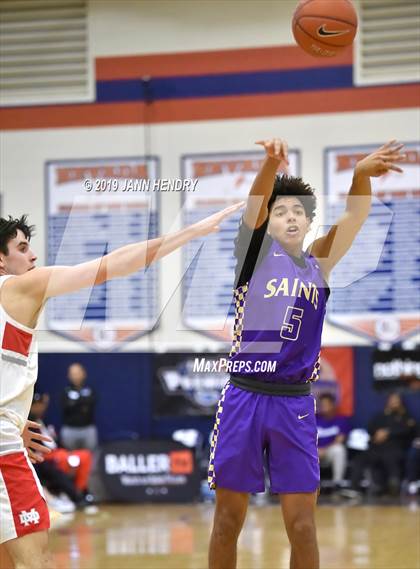 Thumbnail 1 in Mater Dei vs. St. Augustine (Tarkanian Classic) photogallery.