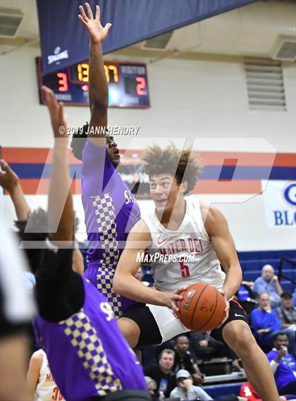 Thumbnail 1 in Mater Dei vs. St. Augustine (Tarkanian Classic) photogallery.