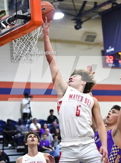 Thumbnail 1 in Mater Dei vs. St. Augustine (Tarkanian Classic) photogallery.