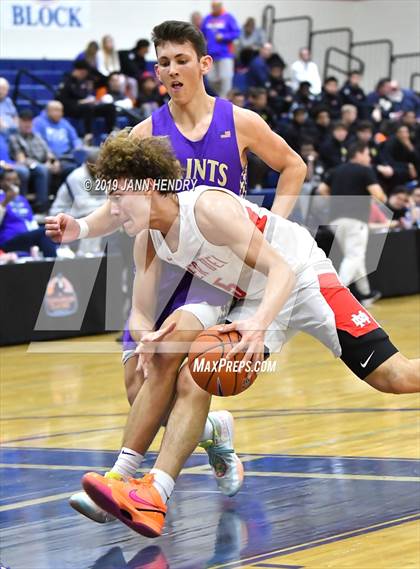 Thumbnail 1 in Mater Dei vs. St. Augustine (Tarkanian Classic) photogallery.