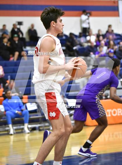 Thumbnail 2 in Mater Dei vs. St. Augustine (Tarkanian Classic) photogallery.