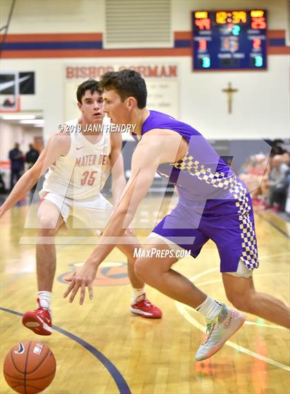 Thumbnail 1 in Mater Dei vs. St. Augustine (Tarkanian Classic) photogallery.