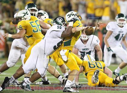 Thumbnail 3 in St. Xavier vs. Trinity (Papa John's Cardinal Stadium)  photogallery.