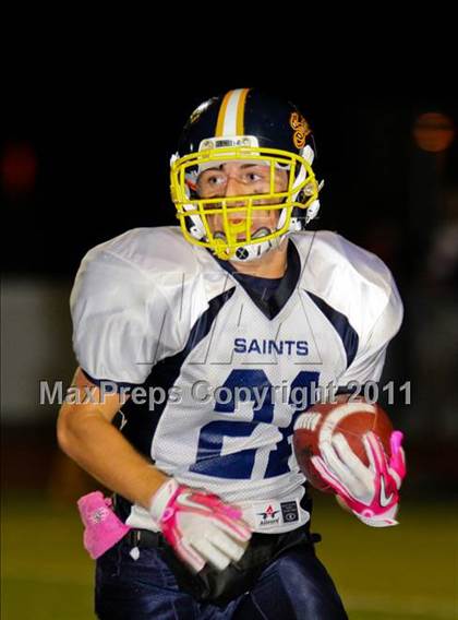 Thumbnail 2 in Crean Lutheran vs. Santa Clarita Christian photogallery.