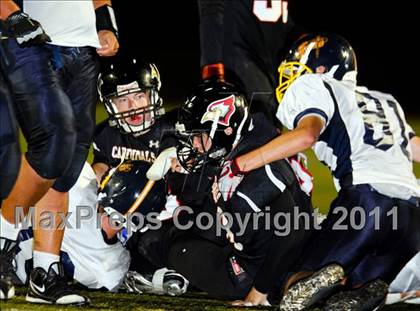 Thumbnail 3 in Crean Lutheran vs. Santa Clarita Christian photogallery.