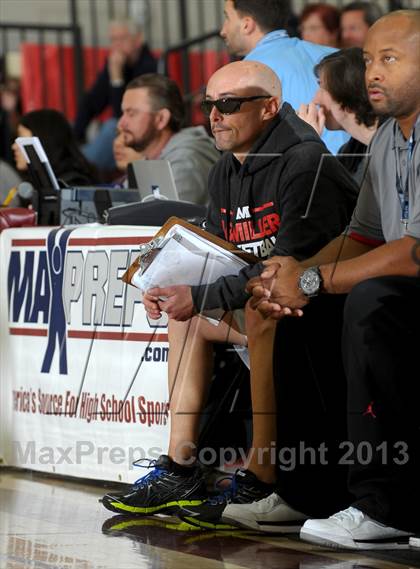 Thumbnail 3 in Miller vs. Cabrillo (MaxPreps Holiday Classic) photogallery.
