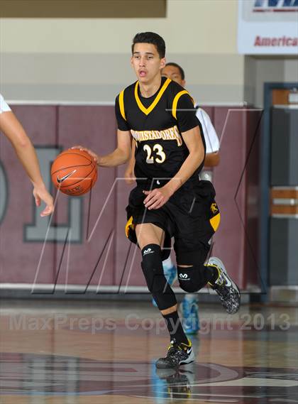 Thumbnail 2 in Miller vs. Cabrillo (MaxPreps Holiday Classic) photogallery.