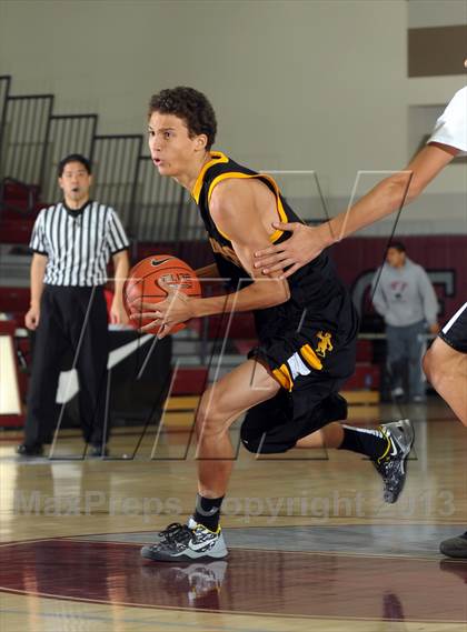 Thumbnail 1 in Miller vs. Cabrillo (MaxPreps Holiday Classic) photogallery.
