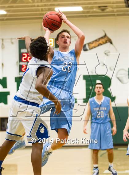 Thumbnail 3 in Yorktown vs West Potomac (Joe Cascio Holiday Classic) photogallery.