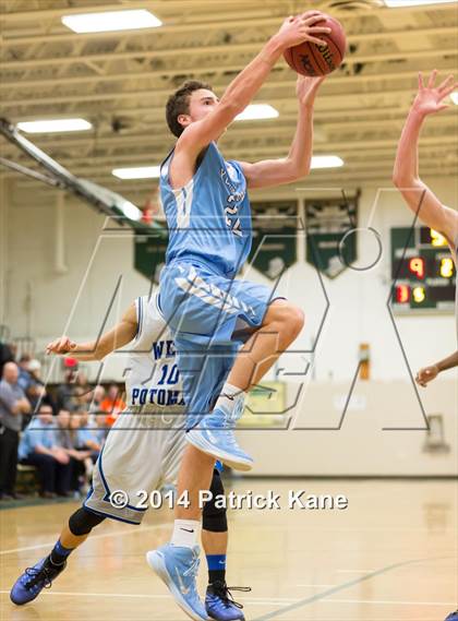 Thumbnail 3 in Yorktown vs West Potomac (Joe Cascio Holiday Classic) photogallery.