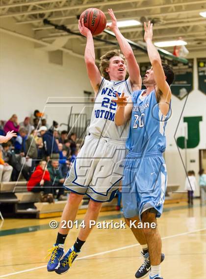 Thumbnail 3 in Yorktown vs West Potomac (Joe Cascio Holiday Classic) photogallery.