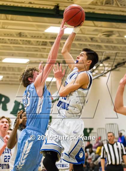Thumbnail 1 in Yorktown vs West Potomac (Joe Cascio Holiday Classic) photogallery.