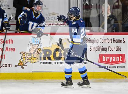 Thumbnail 3 in Poudre School District vs. Valor Christian - CHSAA 5A State Final photogallery.