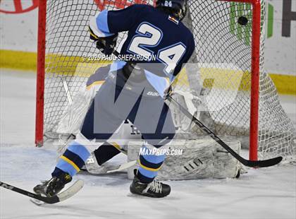 Thumbnail 2 in Poudre School District vs. Valor Christian - CHSAA 5A State Final photogallery.