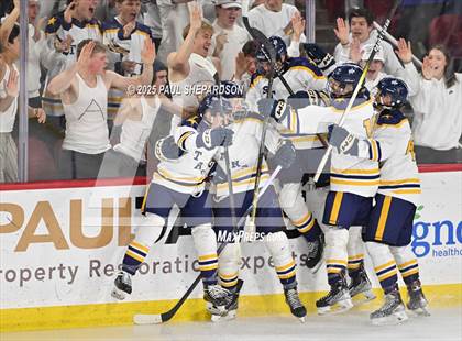 Thumbnail 3 in Poudre School District vs. Valor Christian - CHSAA 5A State Final photogallery.