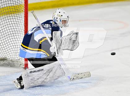 Thumbnail 1 in Poudre School District vs. Valor Christian - CHSAA 5A State Final photogallery.
