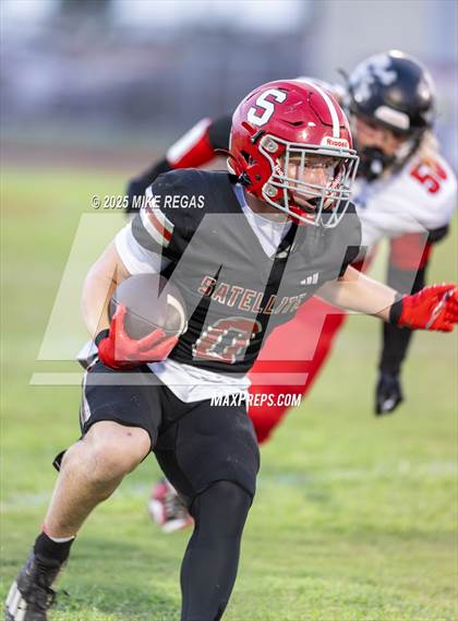 Thumbnail 3 in Palm Bay @ Satellite photogallery.