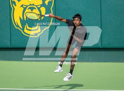 Thumbnail 2 in The Woodlands vs Round Rock Westwood (UIL 6A Team Tennis Semifinal) photogallery.