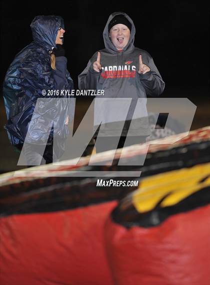 Thumbnail 2 in Mineola vs. Pottsboro (UIL 3A Division 1 Region 2 Final) photogallery.