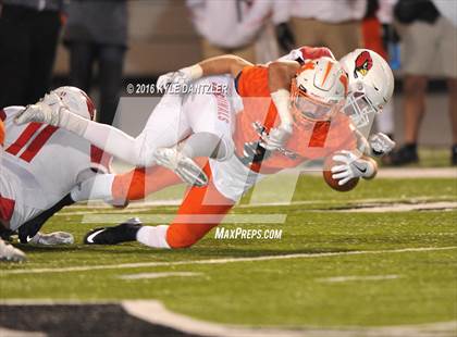 Thumbnail 2 in Mineola vs. Pottsboro (UIL 3A Division 1 Region 2 Final) photogallery.