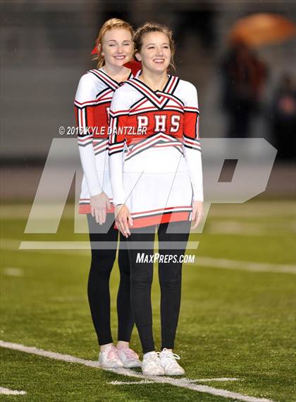Thumbnail 1 in Mineola vs. Pottsboro (UIL 3A Division 1 Region 2 Final) photogallery.