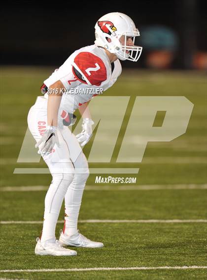 Thumbnail 3 in Mineola vs. Pottsboro (UIL 3A Division 1 Region 2 Final) photogallery.