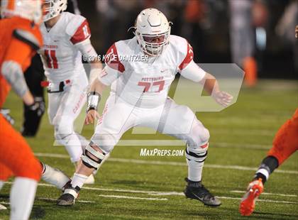 Thumbnail 1 in Mineola vs. Pottsboro (UIL 3A Division 1 Region 2 Final) photogallery.