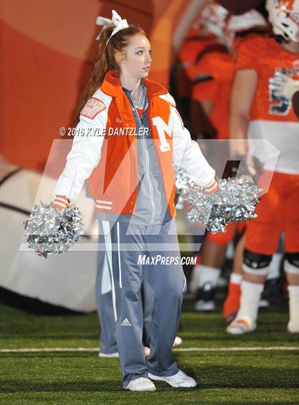 Thumbnail 2 in Mineola vs. Pottsboro (UIL 3A Division 1 Region 2 Final) photogallery.
