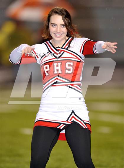 Thumbnail 2 in Mineola vs. Pottsboro (UIL 3A Division 1 Region 2 Final) photogallery.