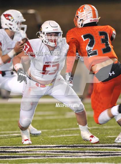 Thumbnail 1 in Mineola vs. Pottsboro (UIL 3A Division 1 Region 2 Final) photogallery.
