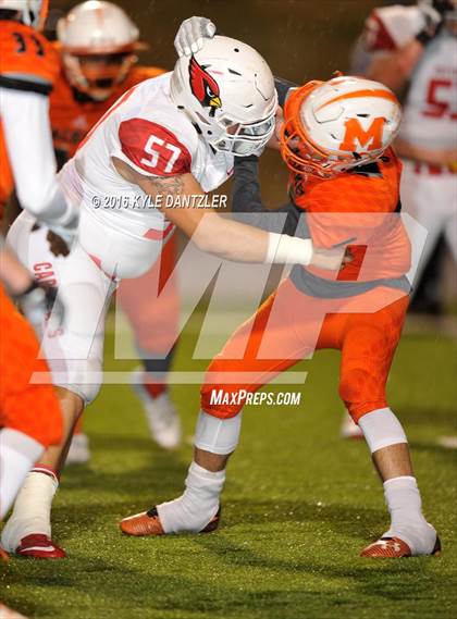 Thumbnail 2 in Mineola vs. Pottsboro (UIL 3A Division 1 Region 2 Final) photogallery.