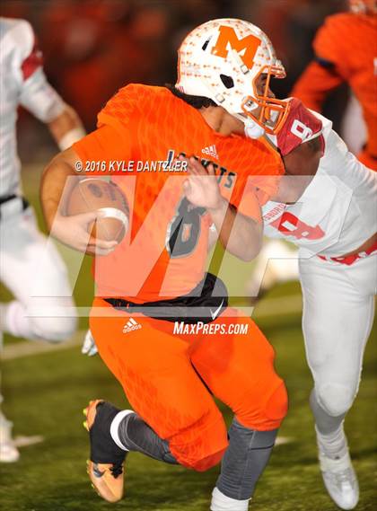 Thumbnail 1 in Mineola vs. Pottsboro (UIL 3A Division 1 Region 2 Final) photogallery.