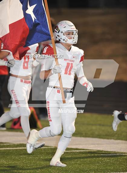 Thumbnail 1 in Mineola vs. Pottsboro (UIL 3A Division 1 Region 2 Final) photogallery.