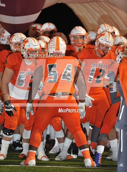 Thumbnail 3 in Mineola vs. Pottsboro (UIL 3A Division 1 Region 2 Final) photogallery.