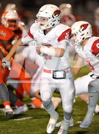 Thumbnail 3 in Mineola vs. Pottsboro (UIL 3A Division 1 Region 2 Final) photogallery.