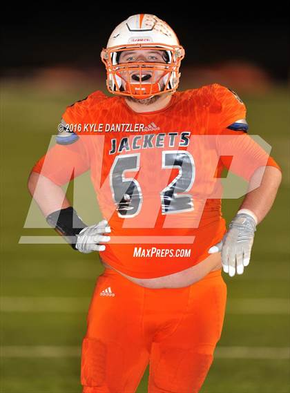 Thumbnail 2 in Mineola vs. Pottsboro (UIL 3A Division 1 Region 2 Final) photogallery.