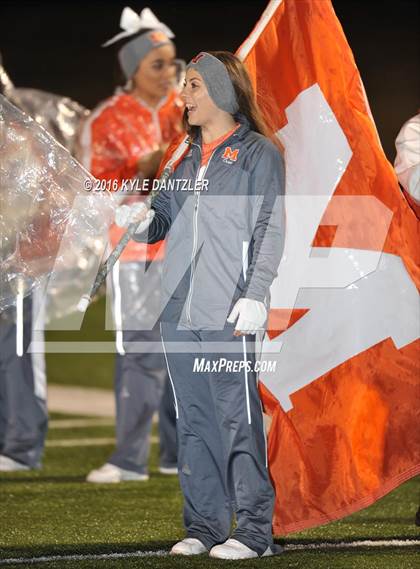 Thumbnail 2 in Mineola vs. Pottsboro (UIL 3A Division 1 Region 2 Final) photogallery.