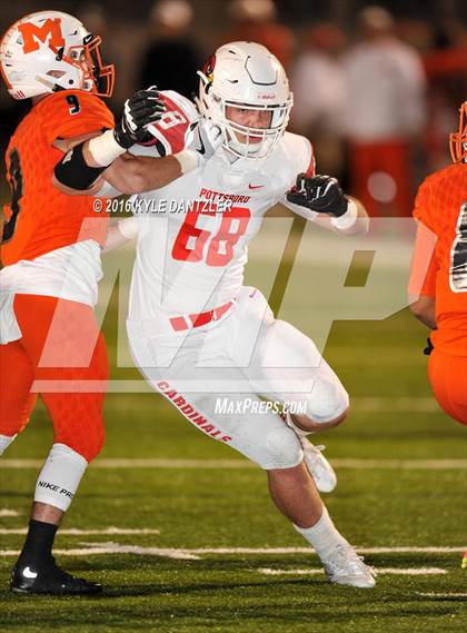 Thumbnail 1 in Mineola vs. Pottsboro (UIL 3A Division 1 Region 2 Final) photogallery.