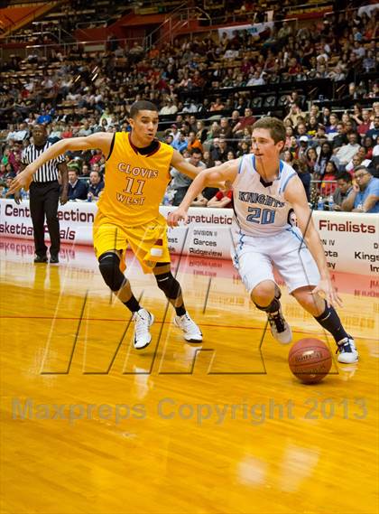 Thumbnail 2 in  Clovis West vs. Bullard (CS CIF D1 Final) photogallery.