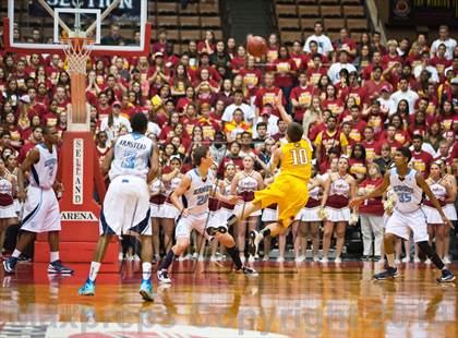 Thumbnail 2 in  Clovis West vs. Bullard (CS CIF D1 Final) photogallery.
