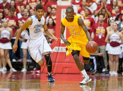 Thumbnail 3 in  Clovis West vs. Bullard (CS CIF D1 Final) photogallery.