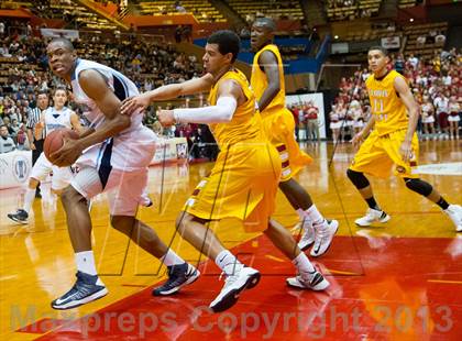 Thumbnail 3 in  Clovis West vs. Bullard (CS CIF D1 Final) photogallery.