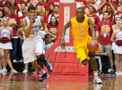 Thumbnail 2 in  Clovis West vs. Bullard (CS CIF D1 Final) photogallery.