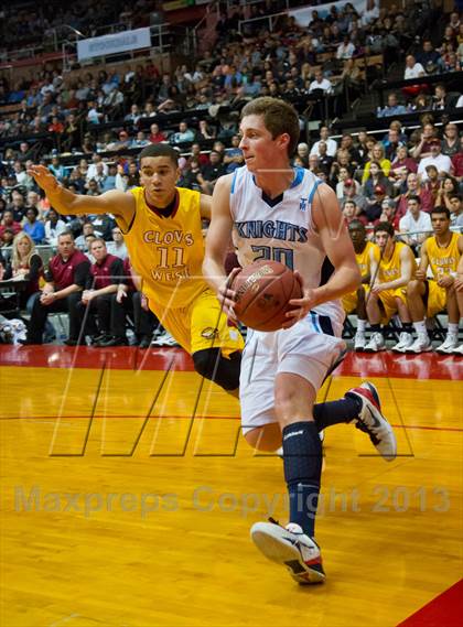 Thumbnail 1 in  Clovis West vs. Bullard (CS CIF D1 Final) photogallery.