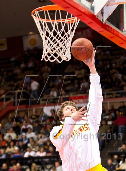 Thumbnail 1 in  Clovis West vs. Bullard (CS CIF D1 Final) photogallery.